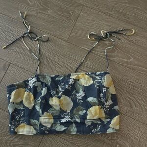 Abercrombie crop top
